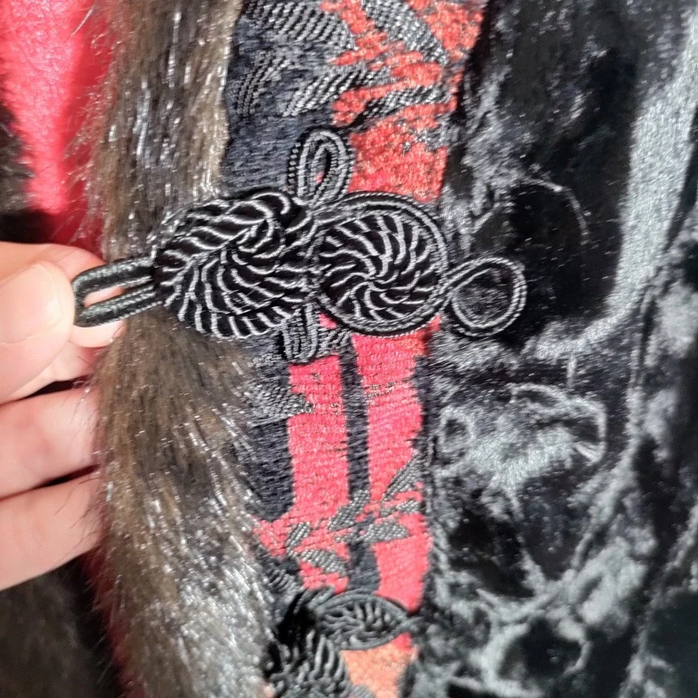 Chicos‎ Vest Womens 1 Medium Black Faux Fur Collar Asian Jacquard Art to Wear